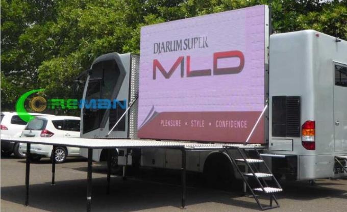 Big P6 Mobile Truck LED Display ,  LED TV Screen On Mobile 7000 Brightness 3535 2727 Lamp